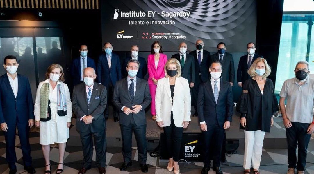 Fátima Báñez presidirá el nuevo Instituto EY-Sagardoy Talento e Innovación